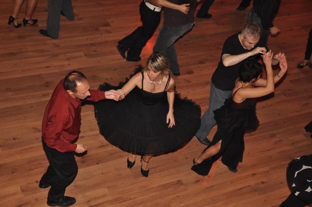 min 2009 01 10 station danse 140